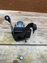 2011-2024 OEM KAWASAKI NINJA ZX10R ZX-10R ABS BRAKE PUMP UNIT MODULE