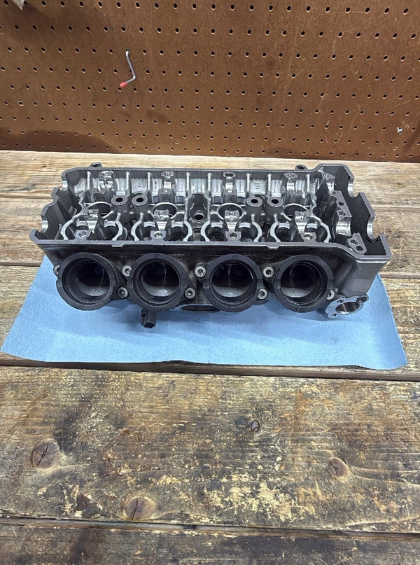 2006-2007 GSXR 750 - OEM CYLINDER HEAD ENGINE TOP