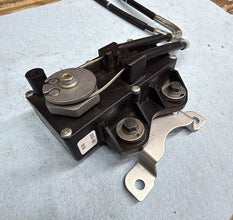 08-16 OEM YAMAHA R6 - SERVO MOTOR