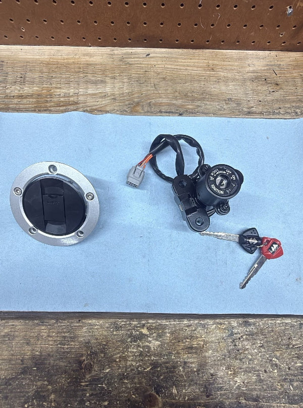 2006-2025 SUZUKI GSX-R600/750 IGNITION KEY & FUEL CAP