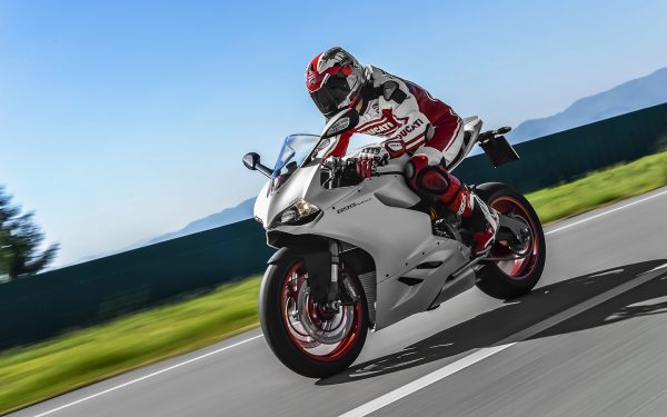 (13-17) Ducati 899 Stage 1+ Performance Calibration With Handheld Tuner